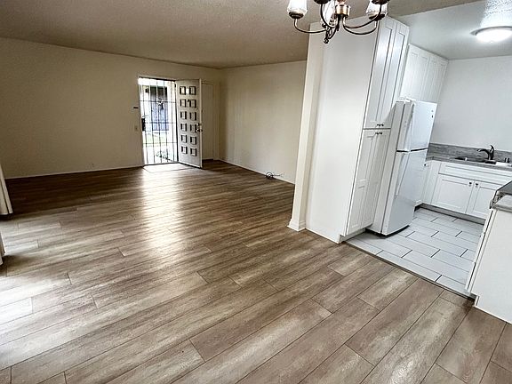 5th image of 9438 Caminito Cabana