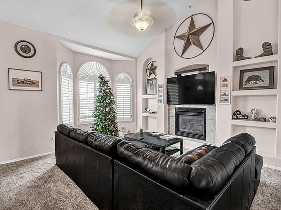 4th image of 2232 Tierra De Oro Way