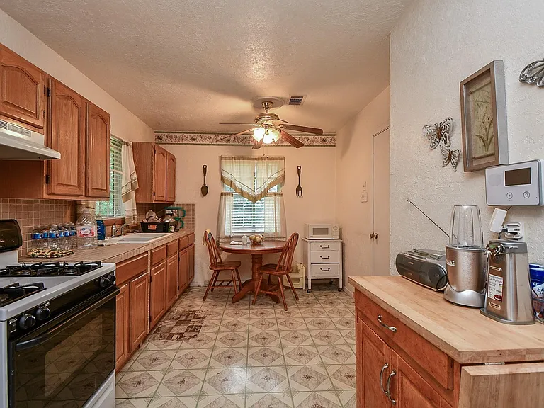 5522 Nassau Rd — Photo 7