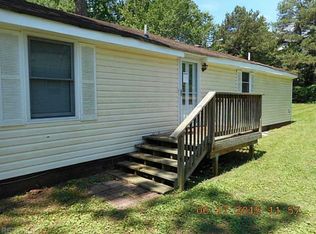 5825 Hawk Ln, Suffolk, VA 23432