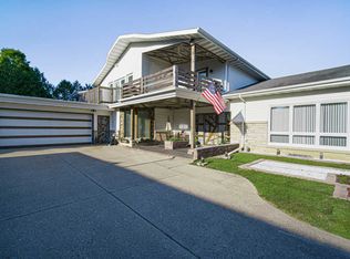 408 Birchwood Dr, Francis Creek, WI 54214