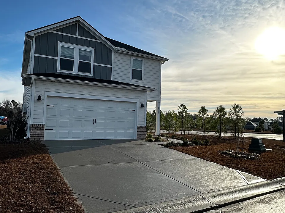 2604 Grand Meadow Dr
