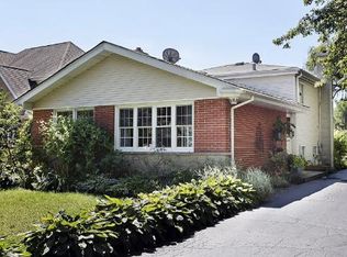 3005 Keystone Rd, Northbrook, IL 60062