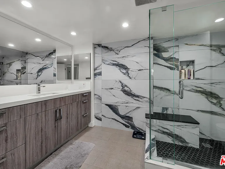10535 Wilshire Blvd #1014 — Photo 14