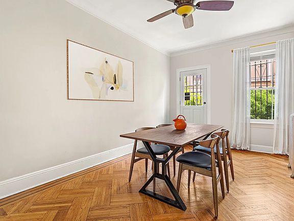 3rd image of 202 Prospect Park SW
