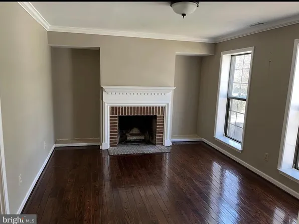 1404 Weatherstone Dr, Paoli, PA 19301