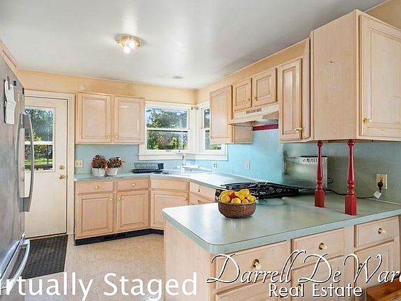 4th image of 884 Orlando Ave SE