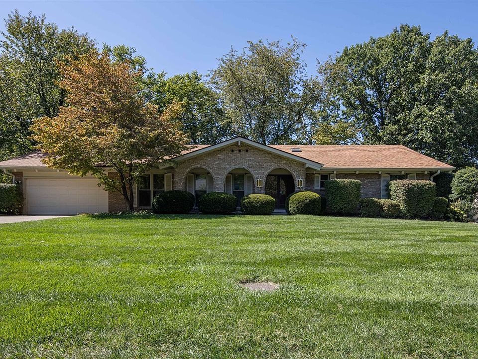 1st image of 625 Teak Wood Dr