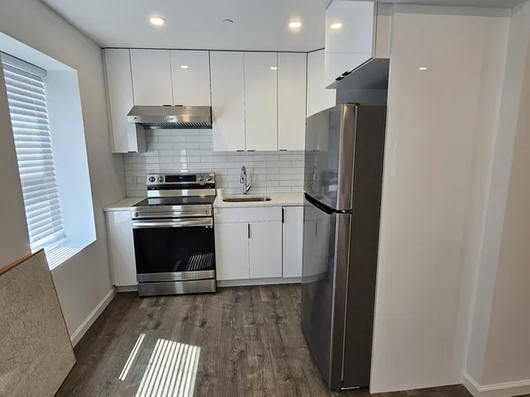 1861 Bay Ridge Ave #2, Brooklyn, NY 11204