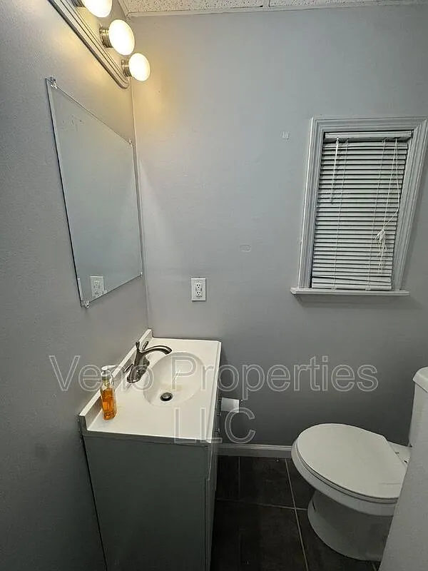 1 bed, 1.0 bath, $1,000 — Photo 3