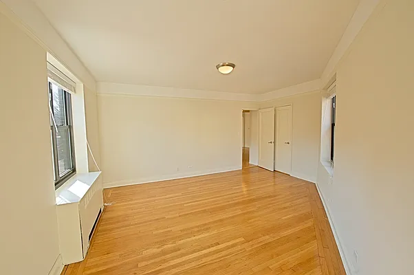 Rented by Stonehenge NYC LLC | media 2