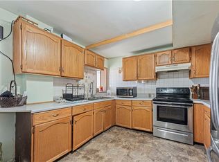 23531 Springdale Rd, Easton, KS 66020