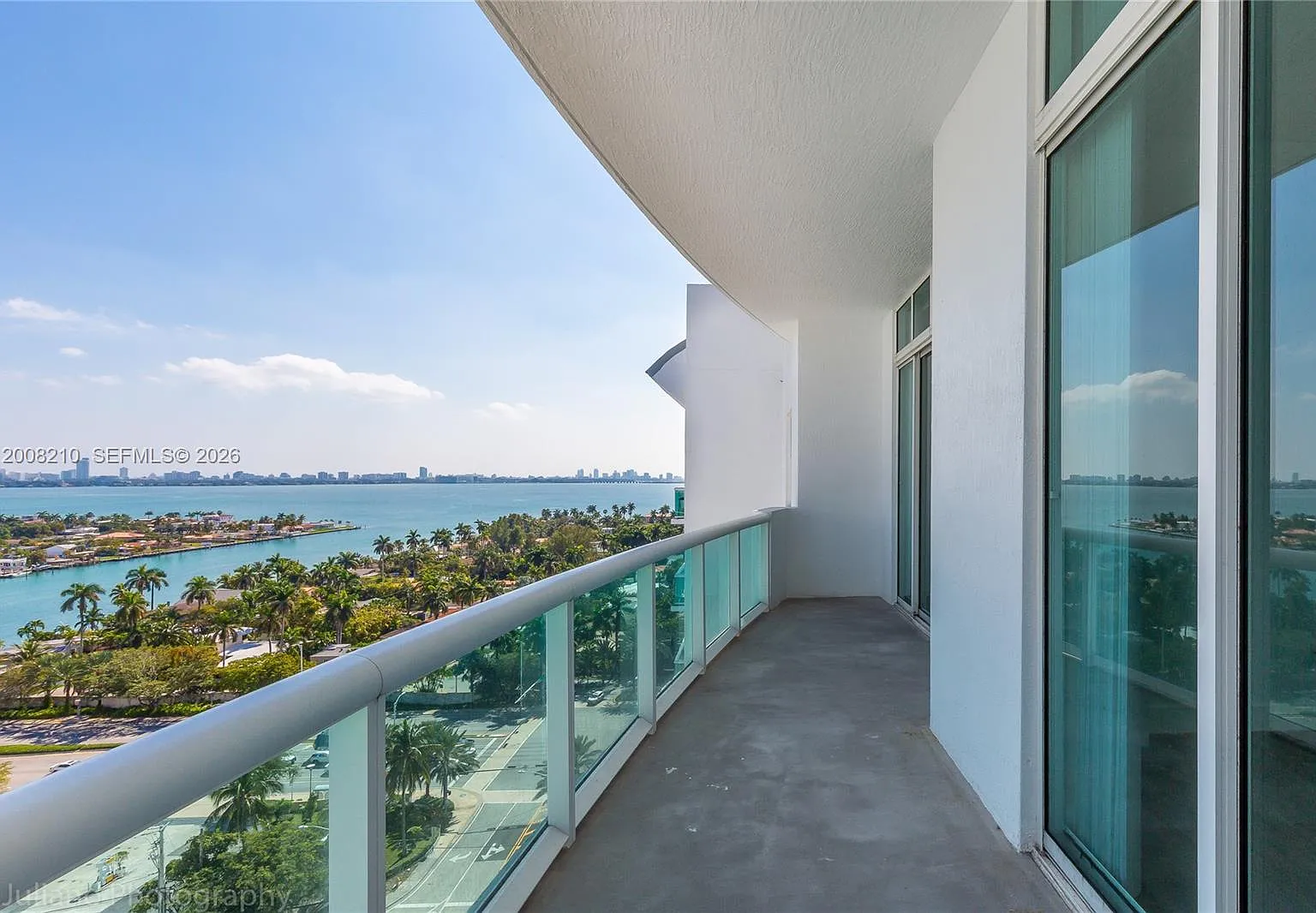 360 Condo A — Photo 1