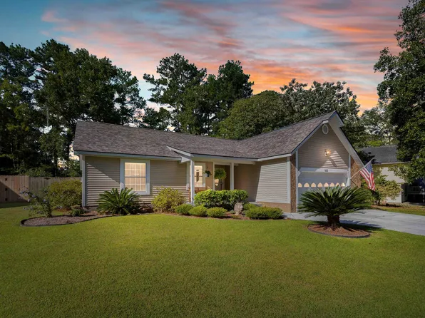 805 N Aylesbury Rd, Goose Creek, SC 29445