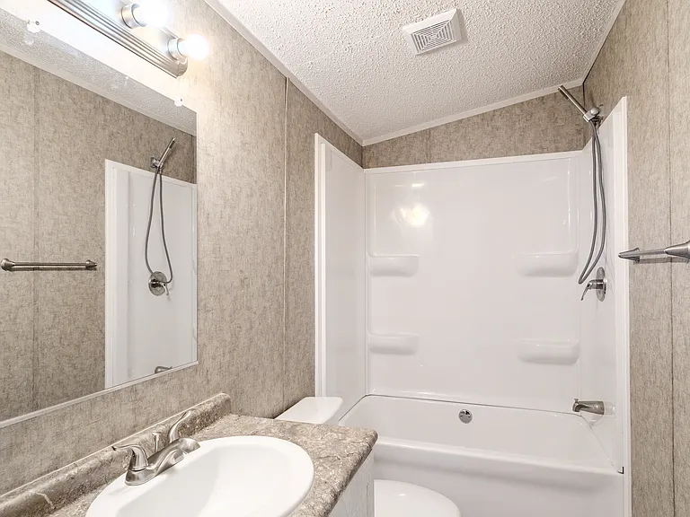 275 N Main St #P2-5 — Photo 13