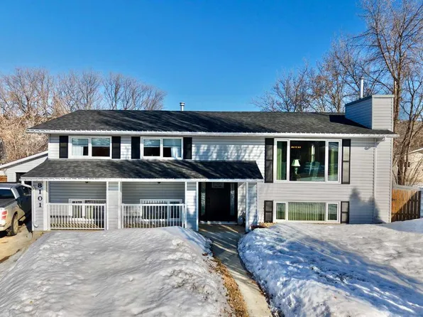 8101 W 95th St, Peace River, AB T8S 1E8