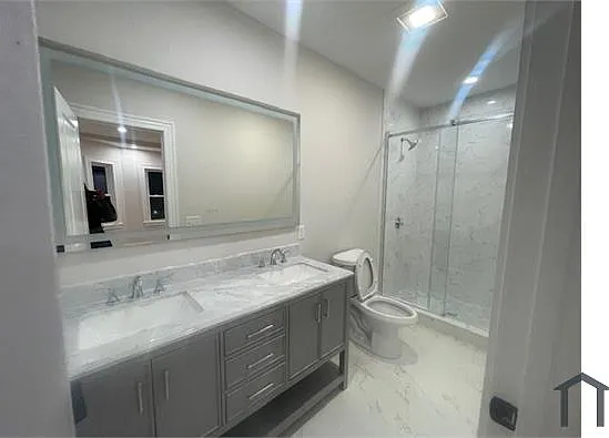 17 Selden St — Photo 8