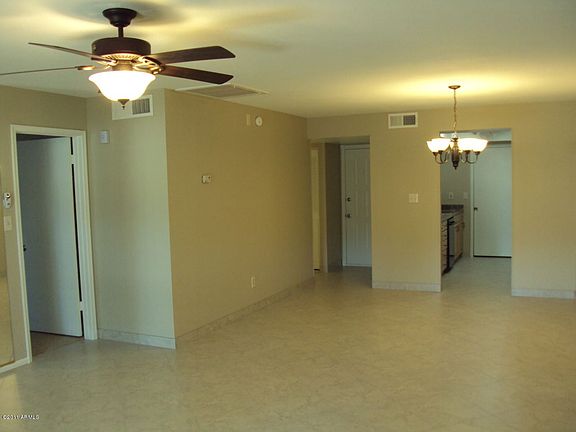 3rd image of 13304 N 26th Dr