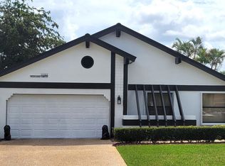 11152 Highland Cir, Boca Raton, FL 33428