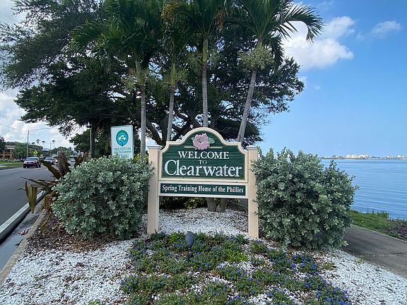 clearwater sign _06102023