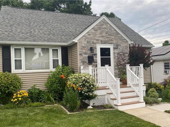 IENA【JHONSTONS 】knitstole130＊35 13722 90th Ave NE, Kirkland, WA 98034 | Redfin