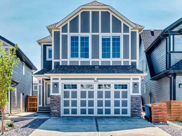 105 Magnolia Mnr SE, Calgary, AB T3M 3H8