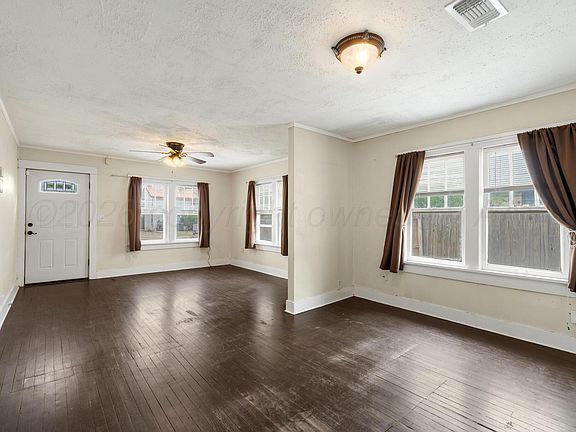 3rd image of 3806 S Tyler St