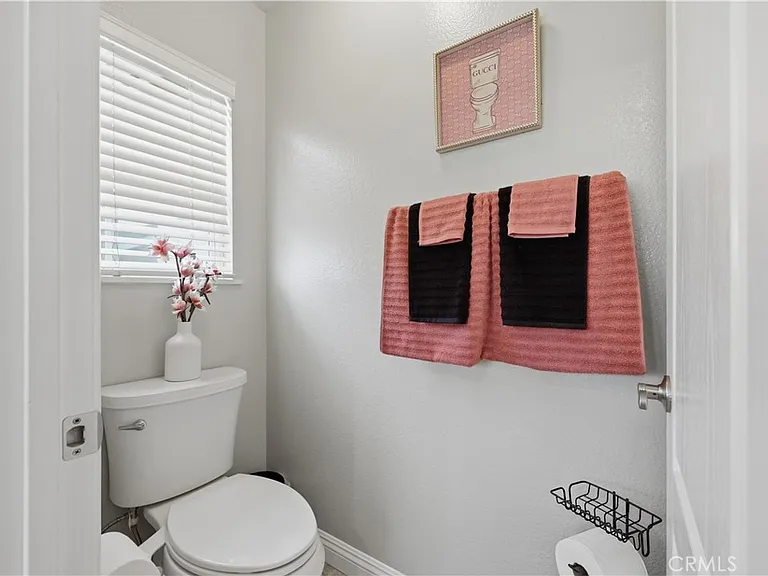 28304 Linda Vista St — Photo 25