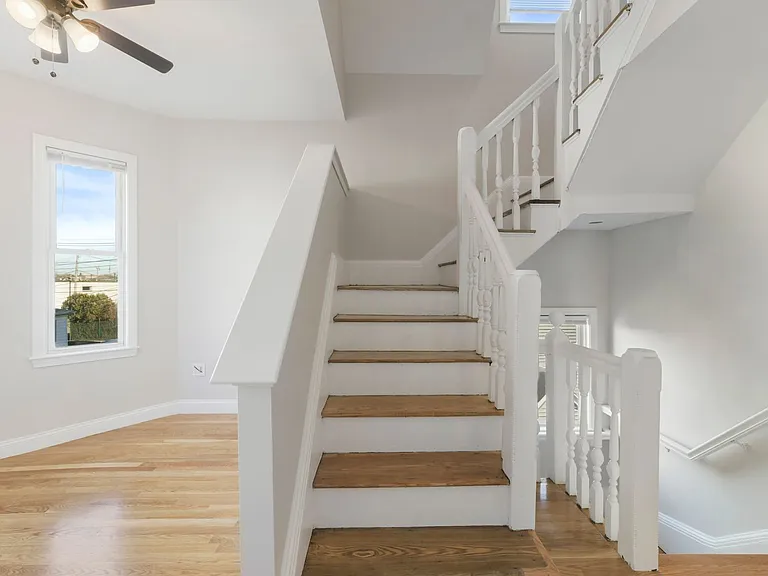 3 Benson St #1 — Photo 7
