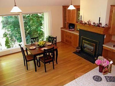 Amazing Kitchen with granite counters