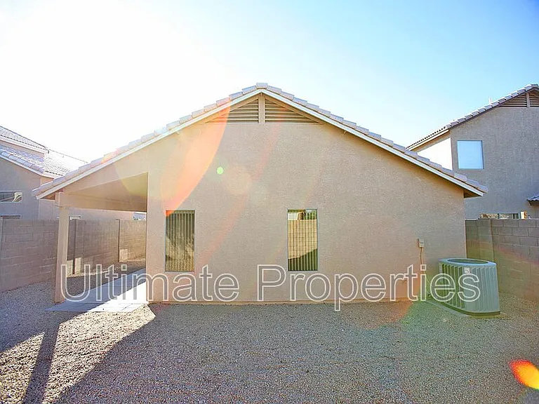 8570 W Rue De Lamour — Photo 26