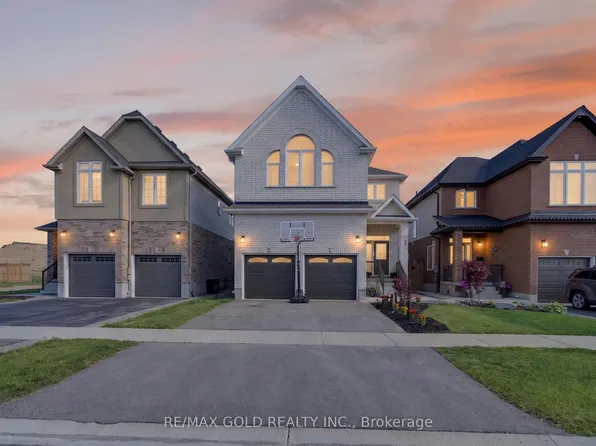 105 Arlington Pkwy N, Brant, ON N3L 0G5