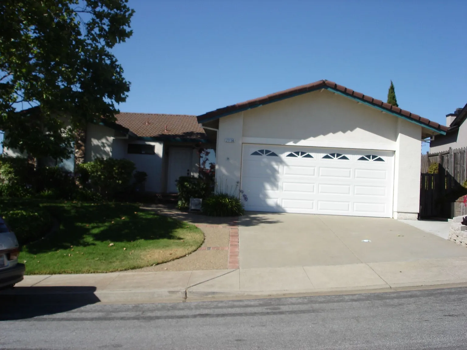27156 Belfast Ln photo 1