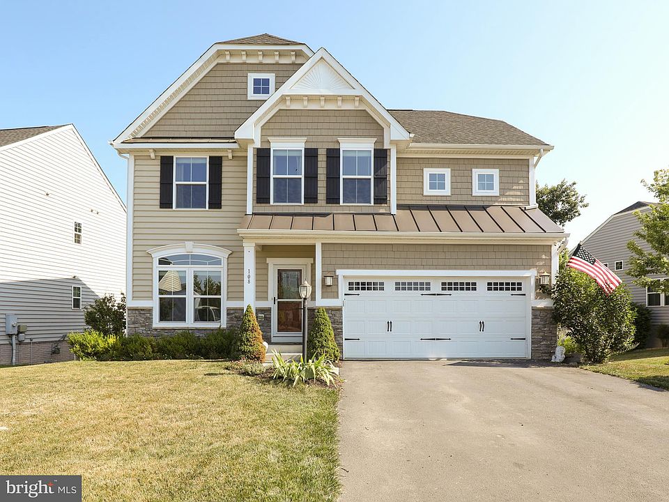 1st image of 108 Atlantis Ln