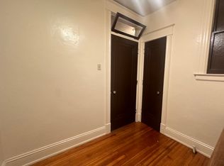 602 Union St APT 8, Schenectady, NY 12305