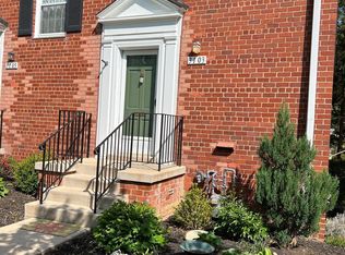 3103 Martha Custis Dr, Alexandria, VA 22302