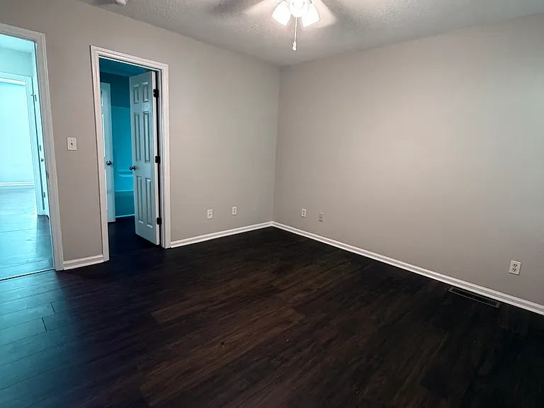 3921 Sterling Pointe Dr #LL5 — Photo 7