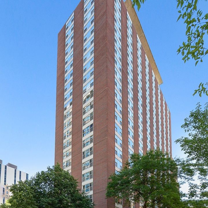 1st image of 1325 N State Pkwy APT 21A