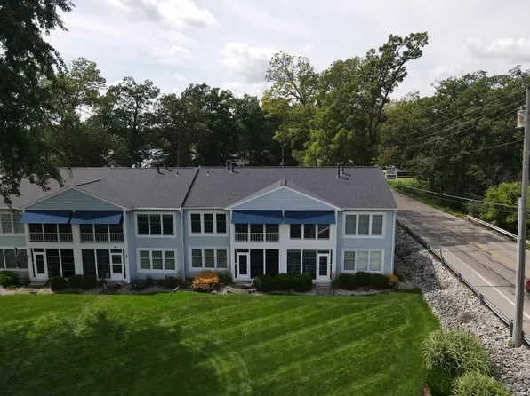 700 S Lakeside Dr APT 4, Syracuse, IN 46567
