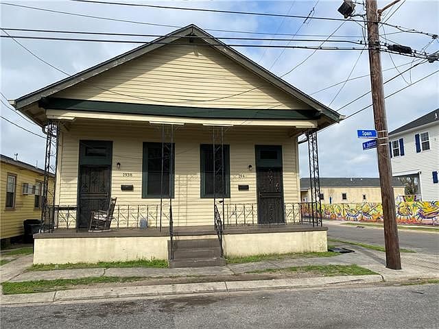 1st image of 1940 Spain St