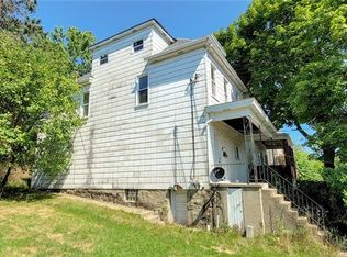 131 Laughlin Ave, Pittsburgh, PA 15210