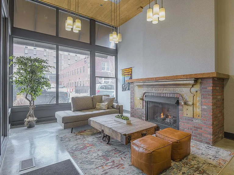 1535 Walnut St #501 — Photo 13