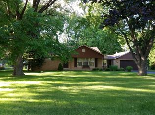 682 Lily Cache Ln, Bolingbrook, IL 60440