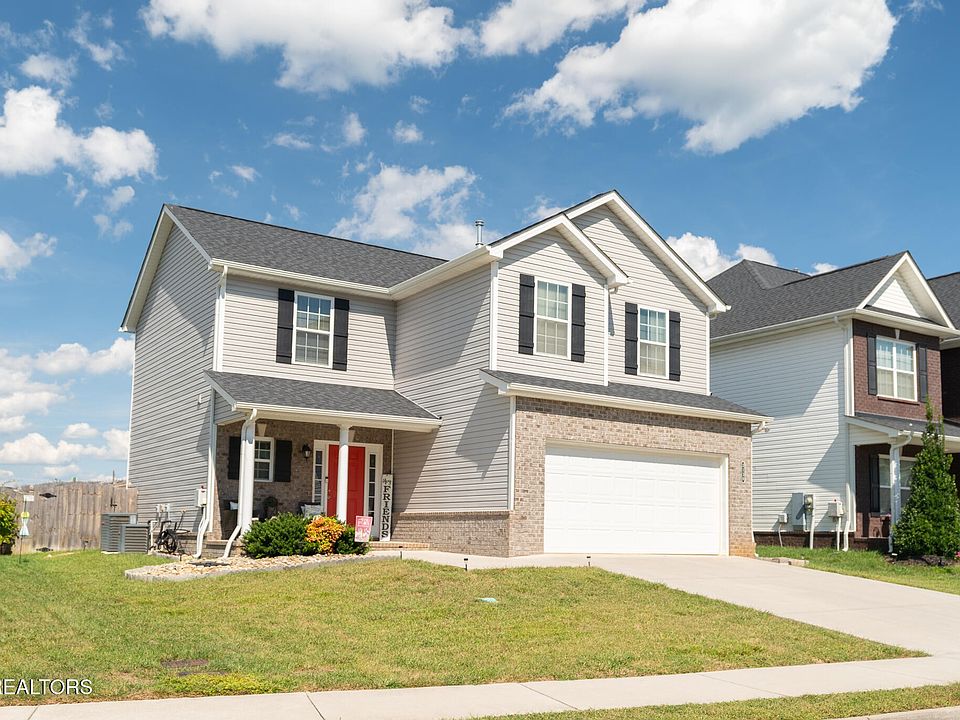 1st image of 3138 Creekbend Ln