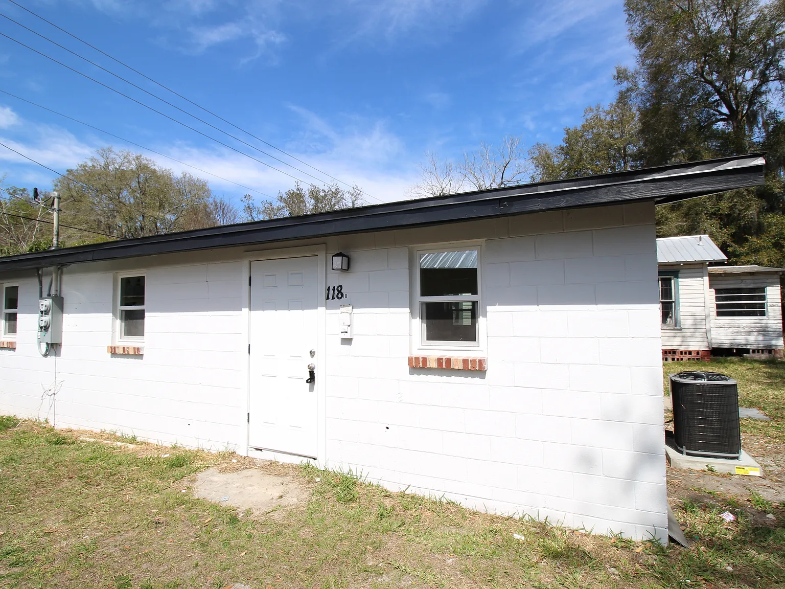 118 NW 5th Avenue - 1 — Photo 1