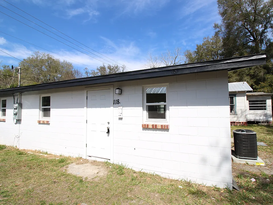 118 NW 5th Ave