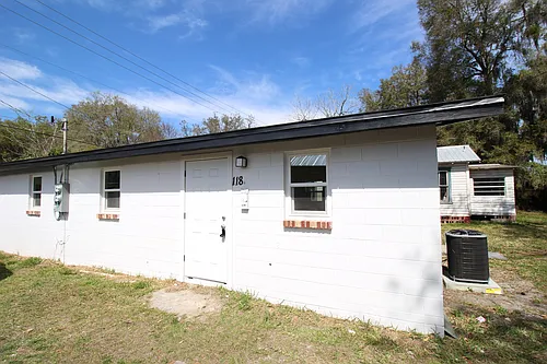 118 NW 5th Ave Photo 1