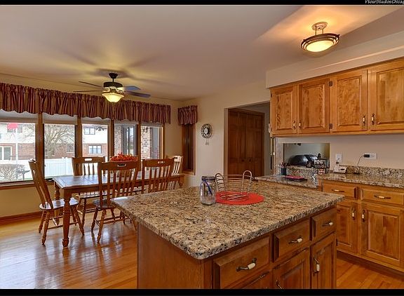 5th image of 15625 Plum Tree Dr