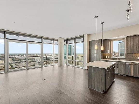 3rd image of 1475 Texas St #2308