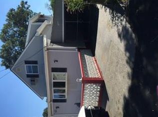 76 Northup St, Warwick, RI 02889